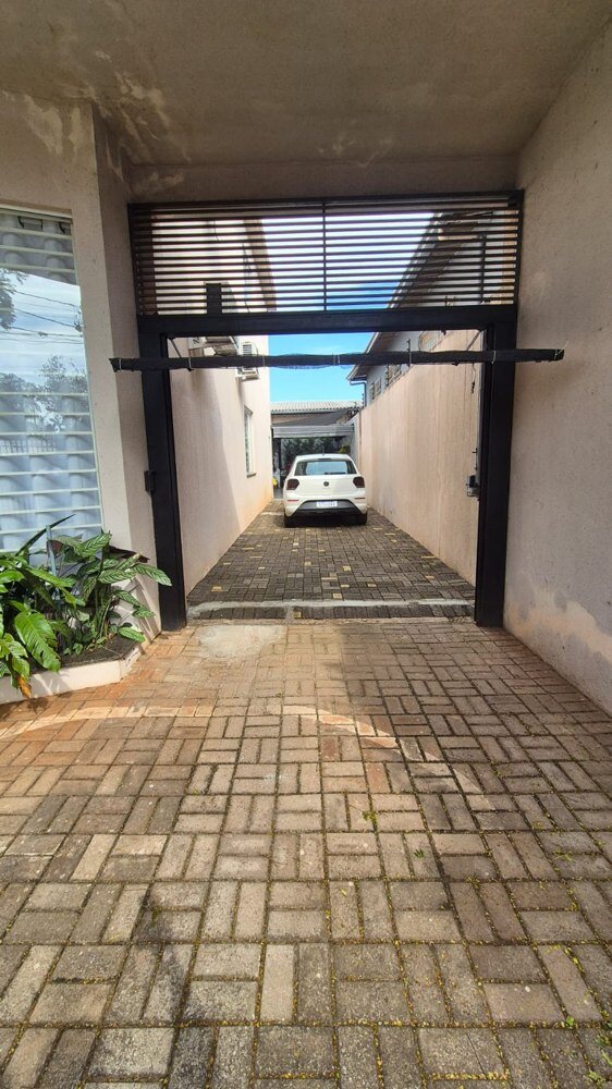 Casa ampla com piscina — foto 9