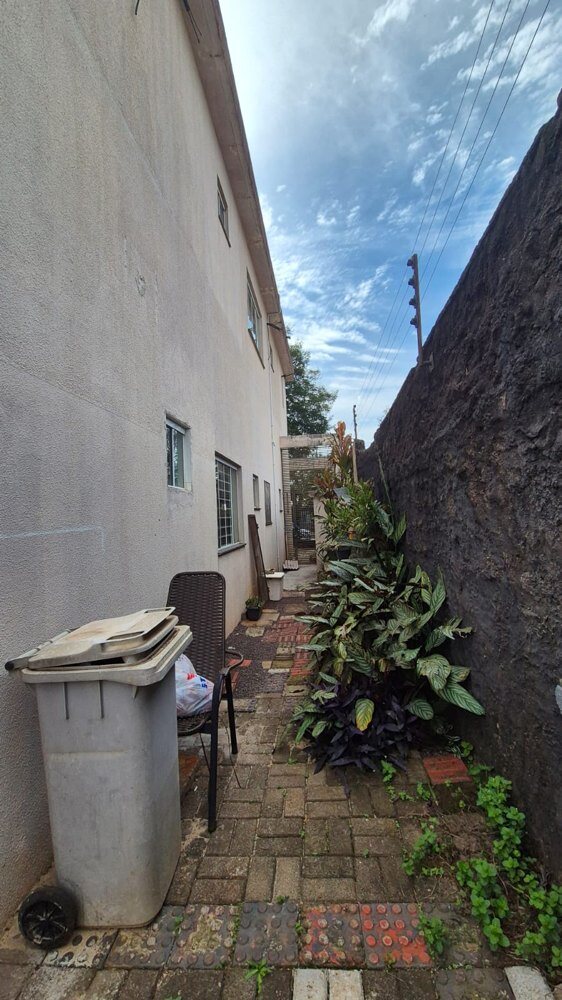 Casa ampla com piscina — foto 10