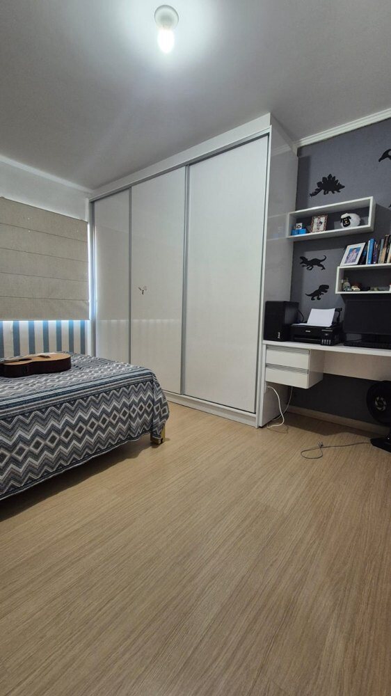 Casa ampla com piscina — foto 13